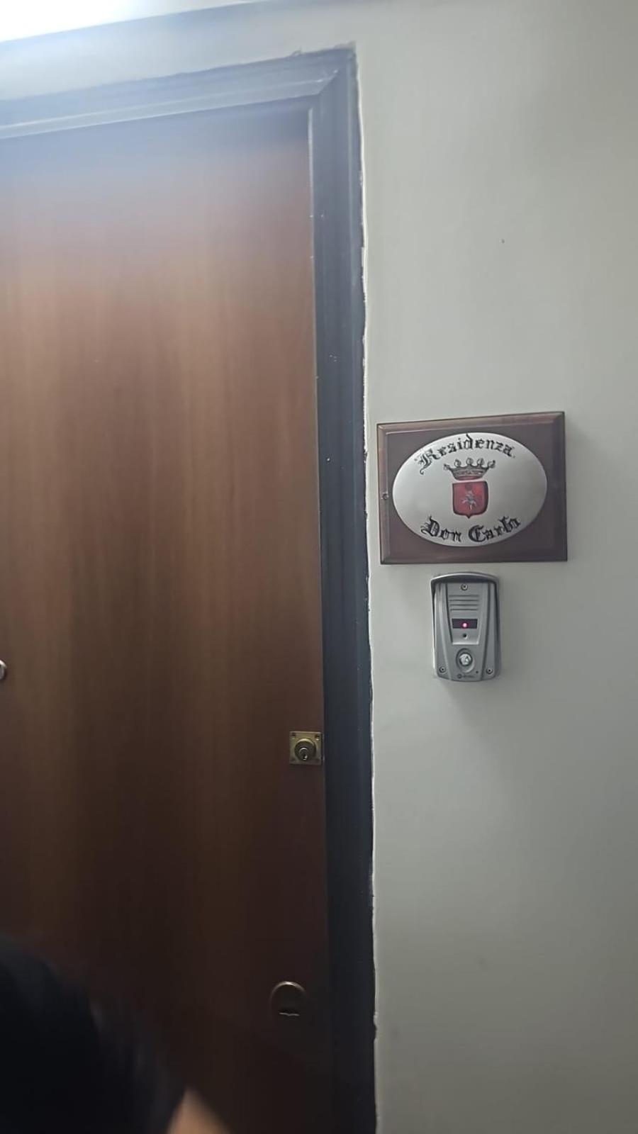 Residenza Don Carlo Apartment Naples Luaran gambar
